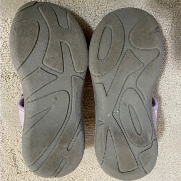 Girls Sparking pink Shoes Size 7 - Picture 3 of 3